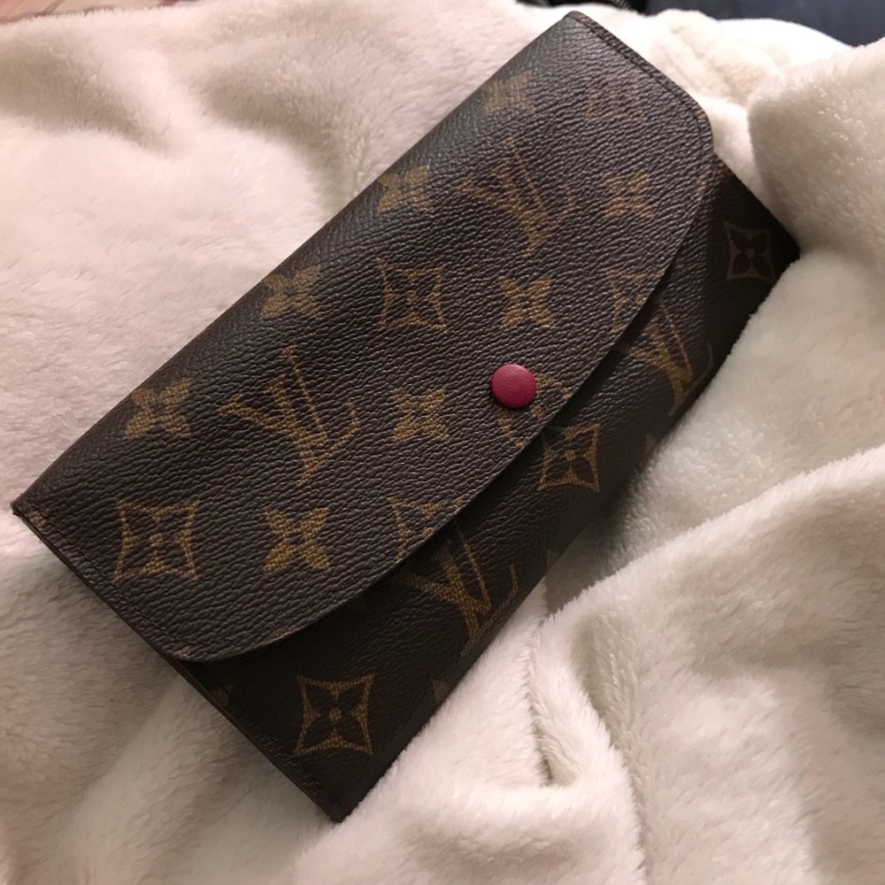 Sold. Sold. Sold. Louis vitton Emilie Wallet